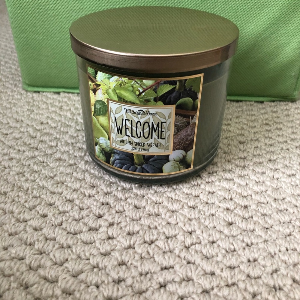Bath and Body Works candle